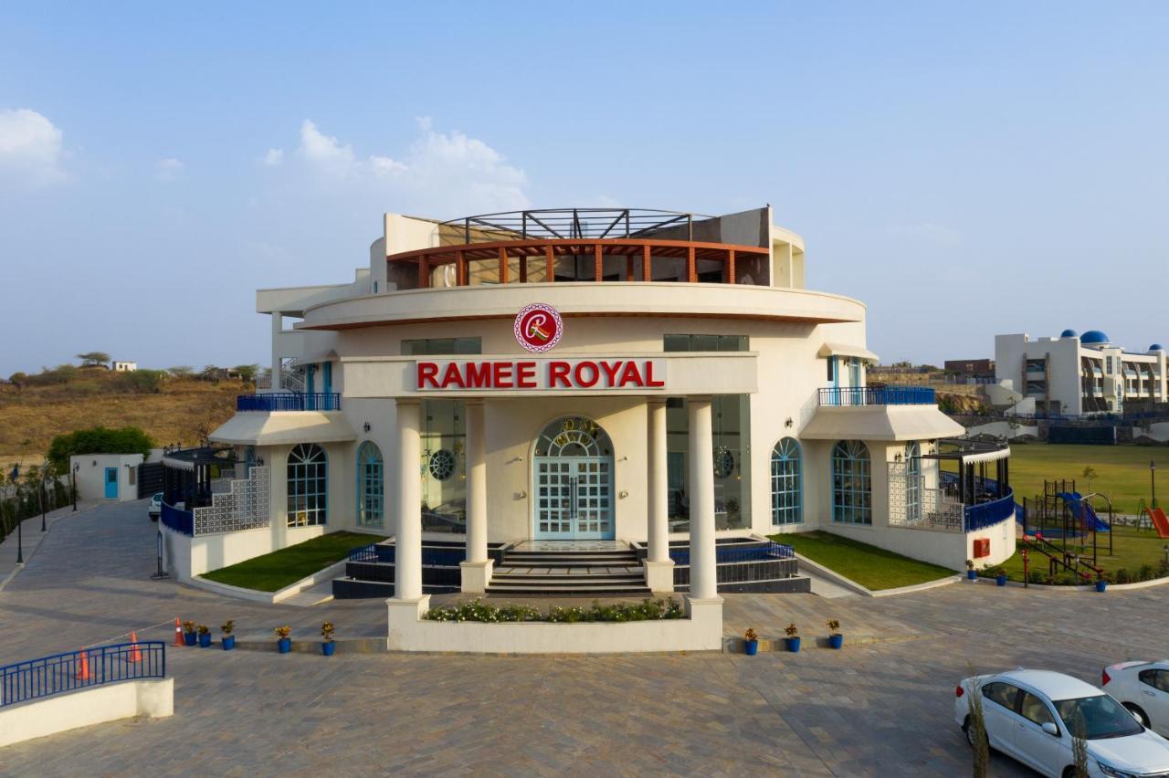 Ramee Royal Resort & Spa - Udajpur Zewnętrze zdjęcie