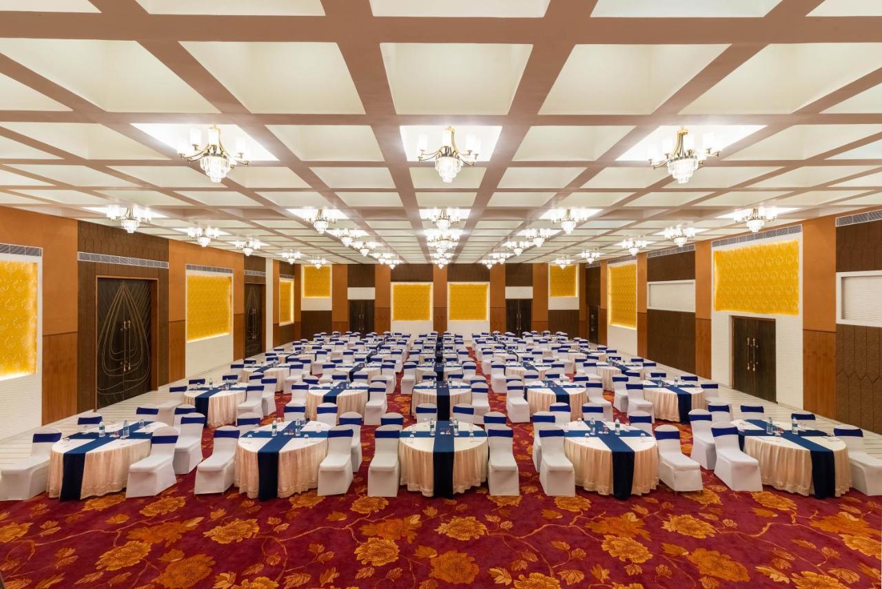 Ramee Royal Resort & Spa - Udajpur Zewnętrze zdjęcie