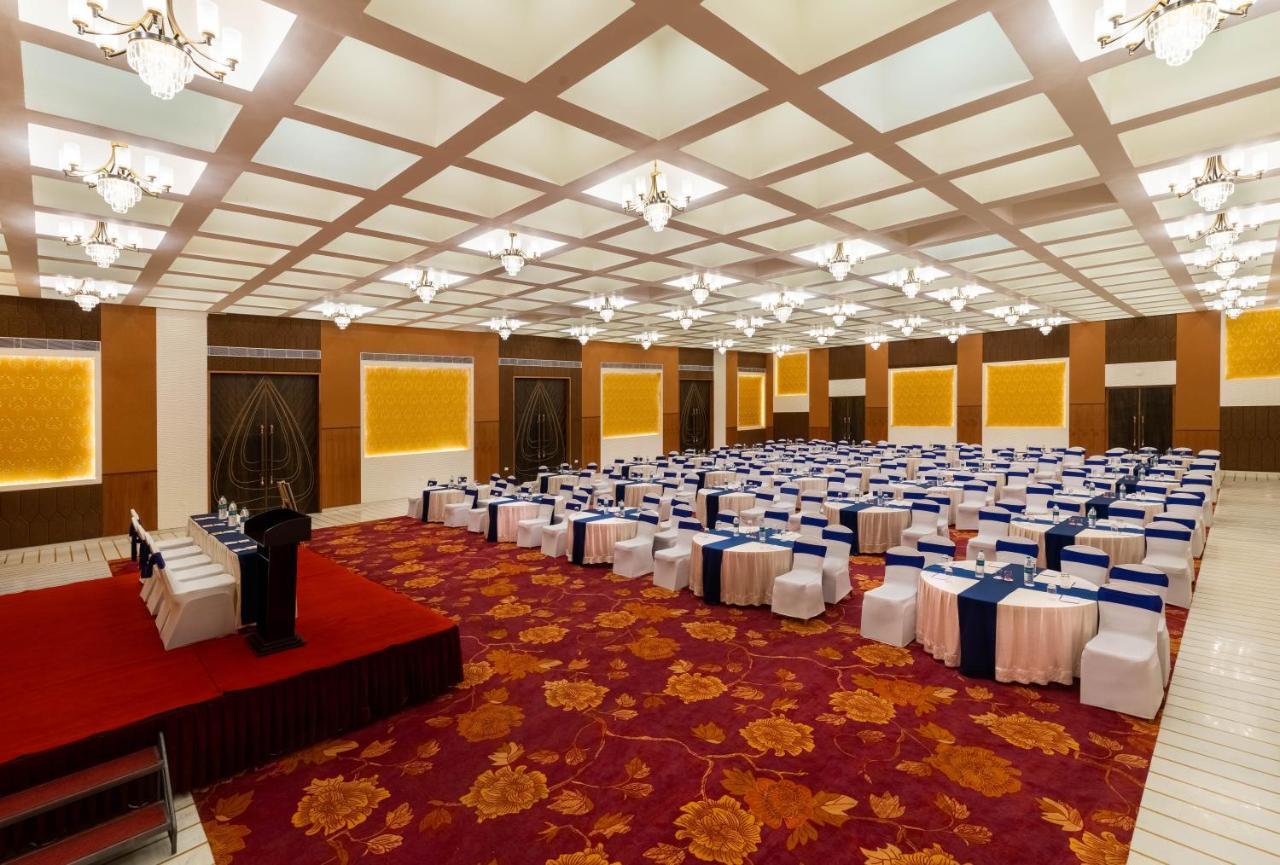 Ramee Royal Resort & Spa - Udajpur Zewnętrze zdjęcie