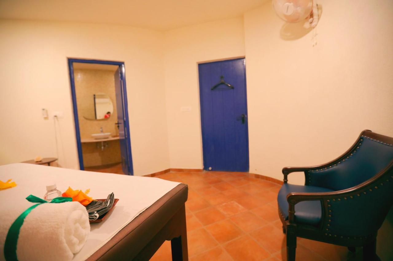 Ramee Royal Resort & Spa - Udajpur Zewnętrze zdjęcie