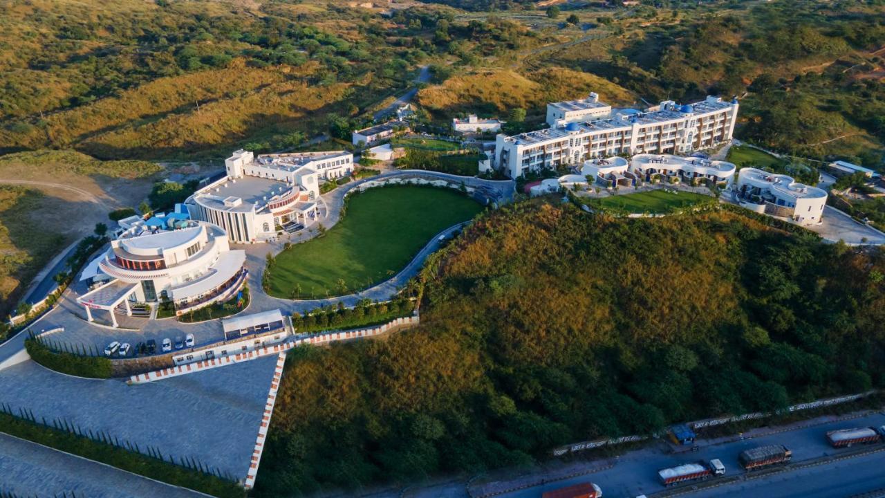 Ramee Royal Resort & Spa - Udajpur Zewnętrze zdjęcie