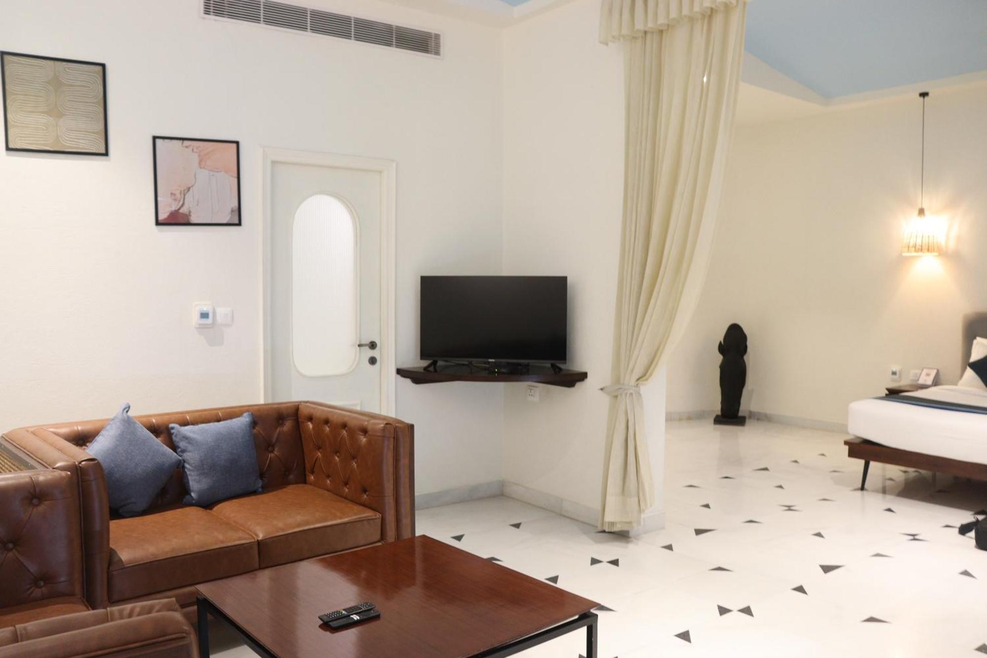 Ramee Royal Resort & Spa - Udajpur Zewnętrze zdjęcie