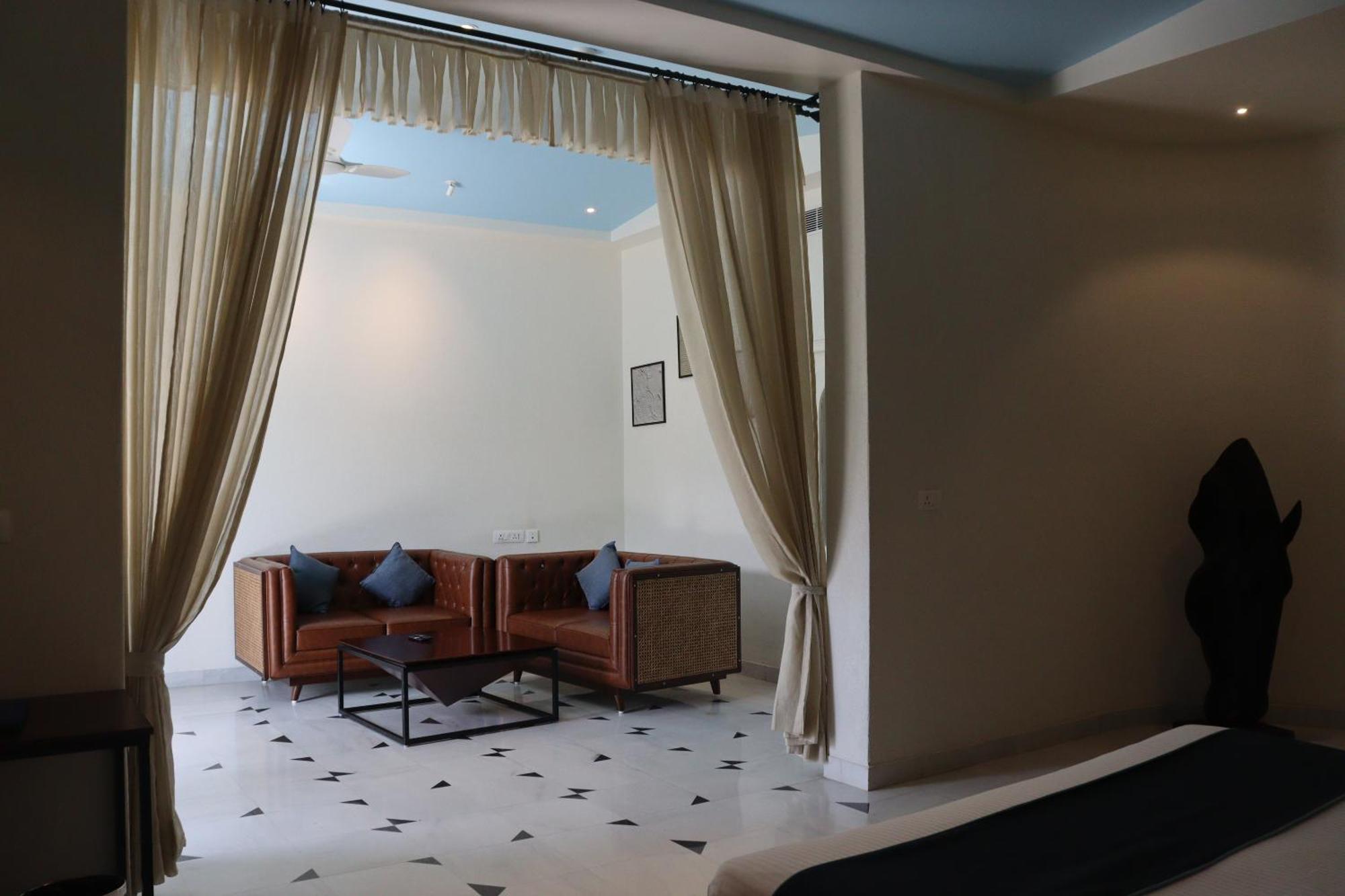 Ramee Royal Resort & Spa - Udajpur Zewnętrze zdjęcie