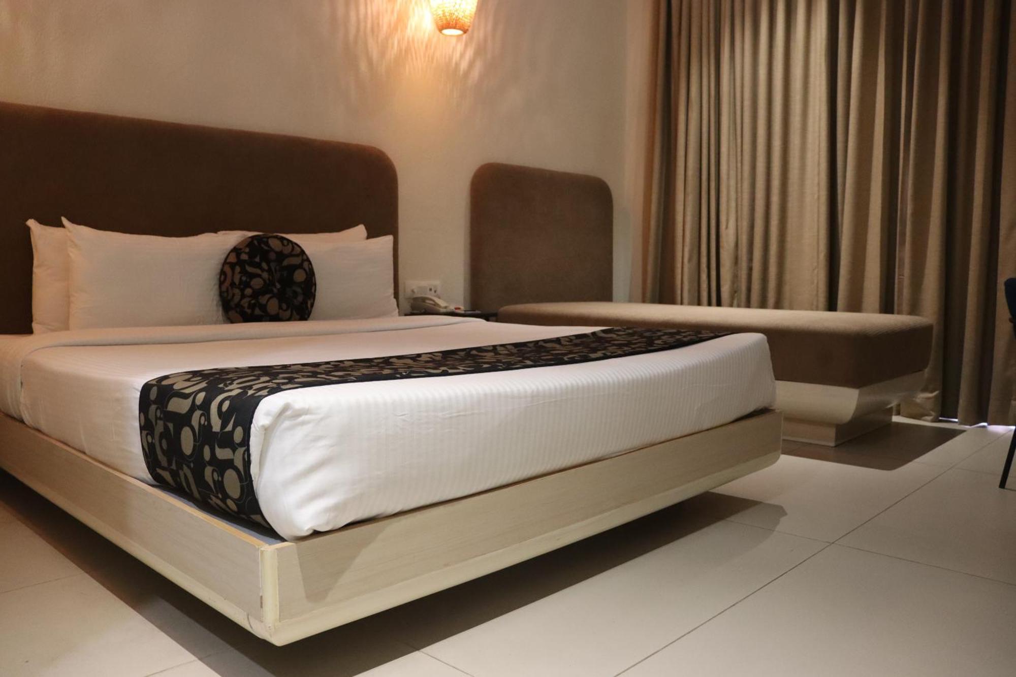 Ramee Royal Resort & Spa - Udajpur Zewnętrze zdjęcie